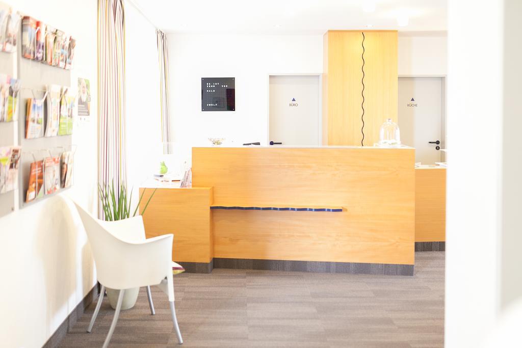 Hotel Ambiente Munster  Bagian luar foto